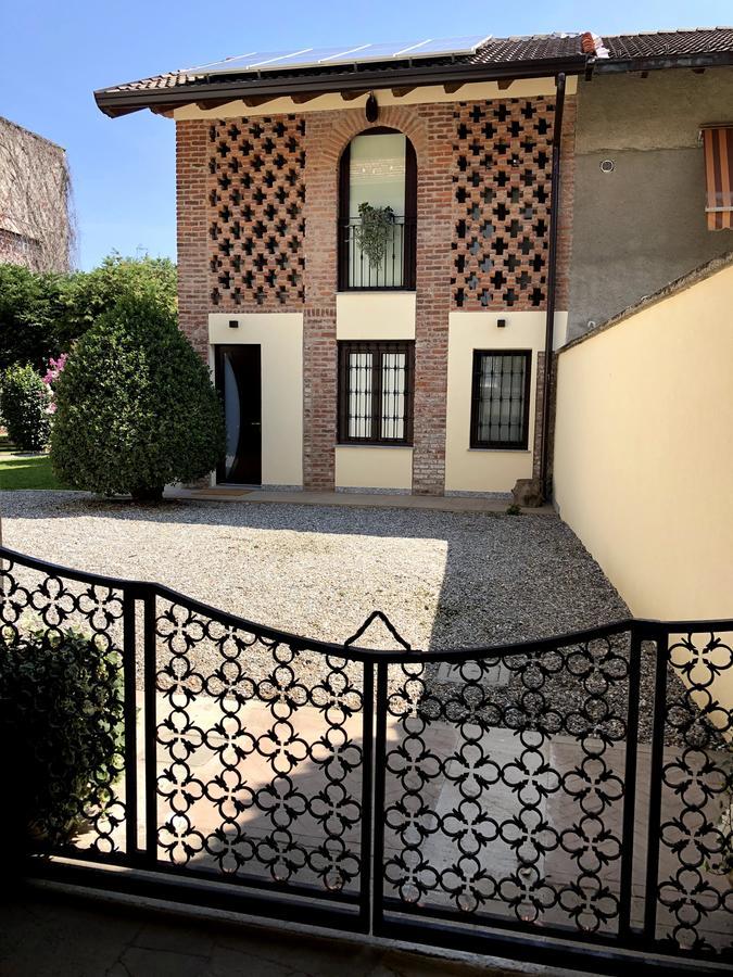 L'Ago Nel Pagliaio Apartment Turbigo Luaran gambar